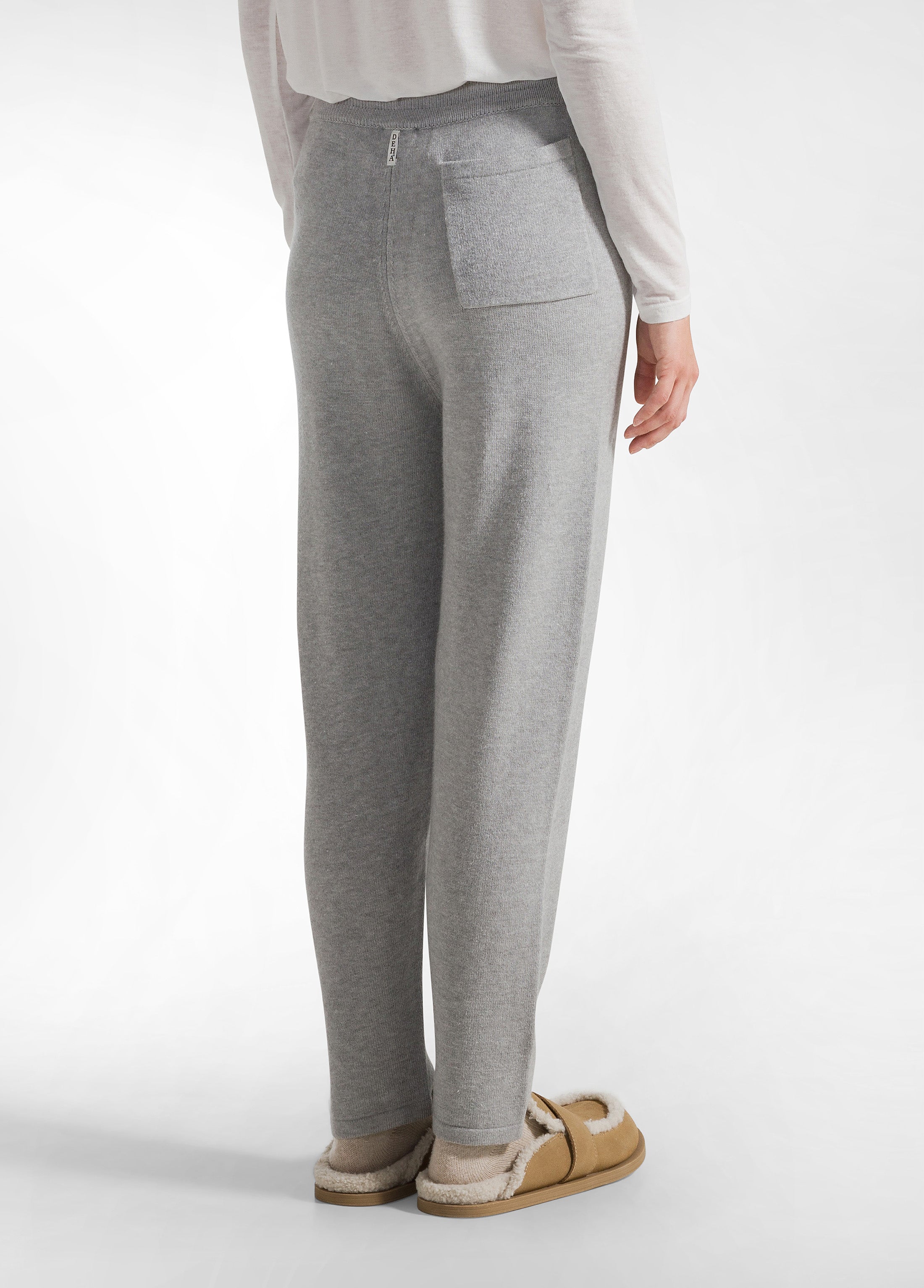 deha-jogger-a-maglia-grigio-donna-comfort image 3