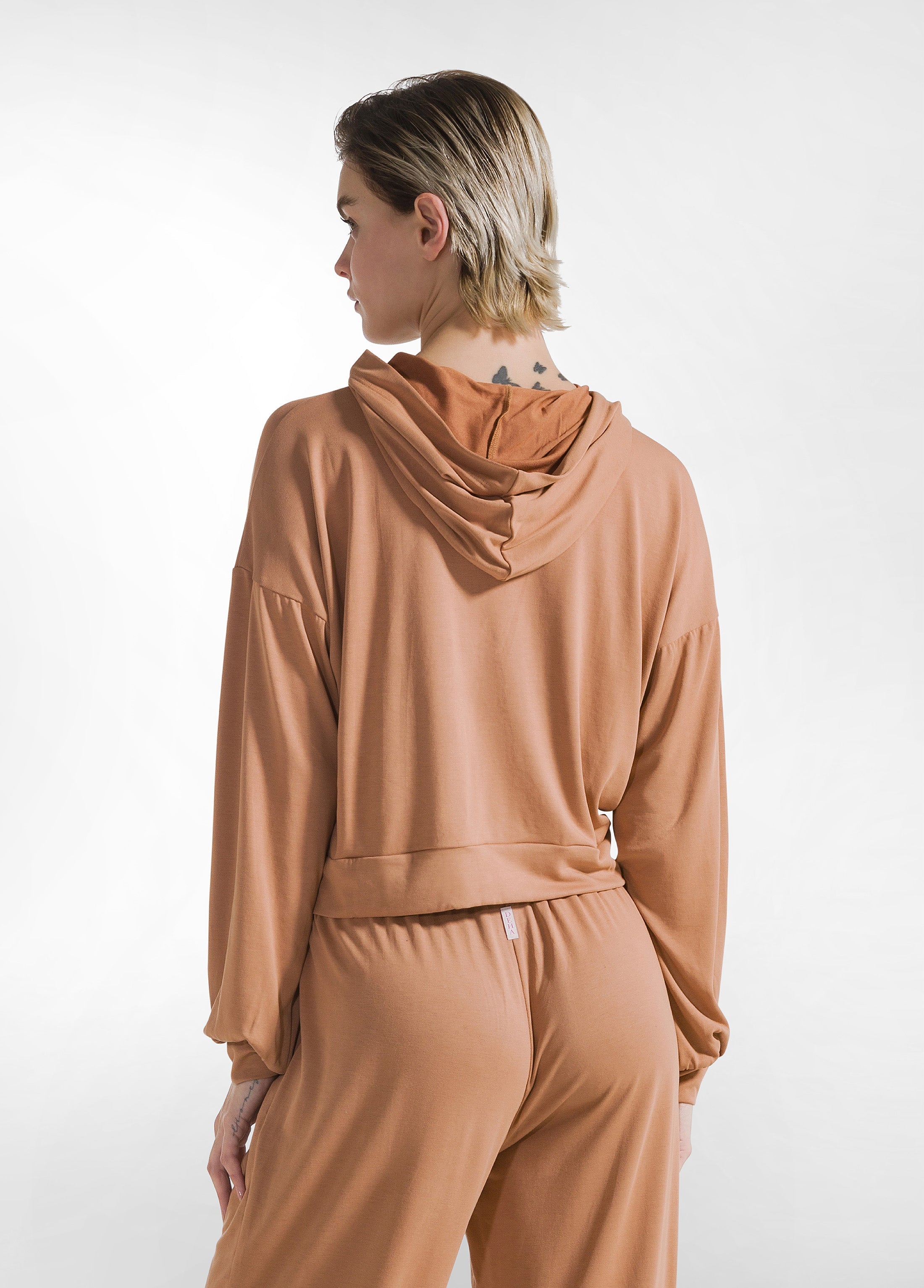deha-felpa-con-nodo-in-jersey-modal-cropped-con-cappuccio-marrone image 2