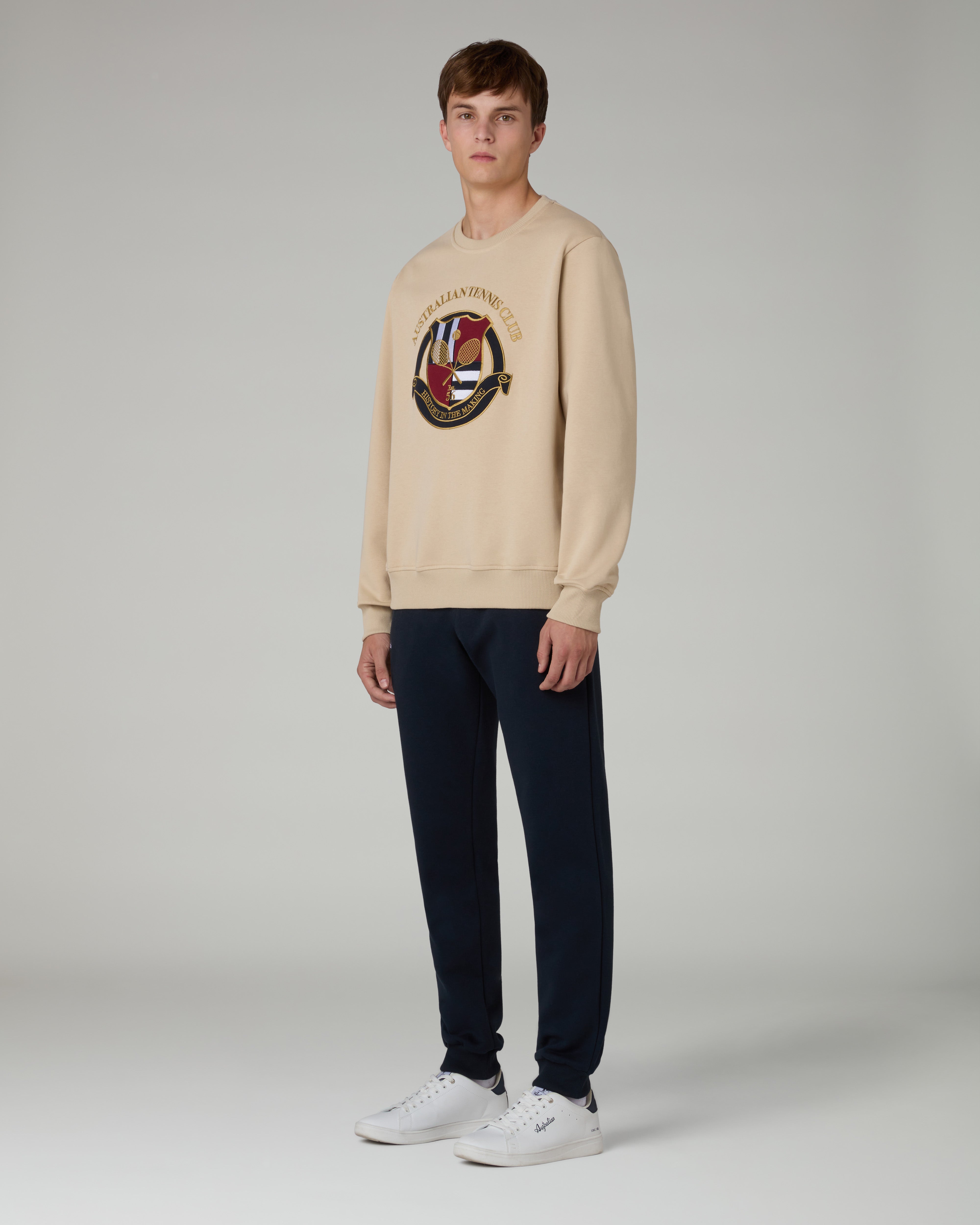 australian-tennis-club-crewneck-felpa-girocollo-sabbia-made-in-italy image 2