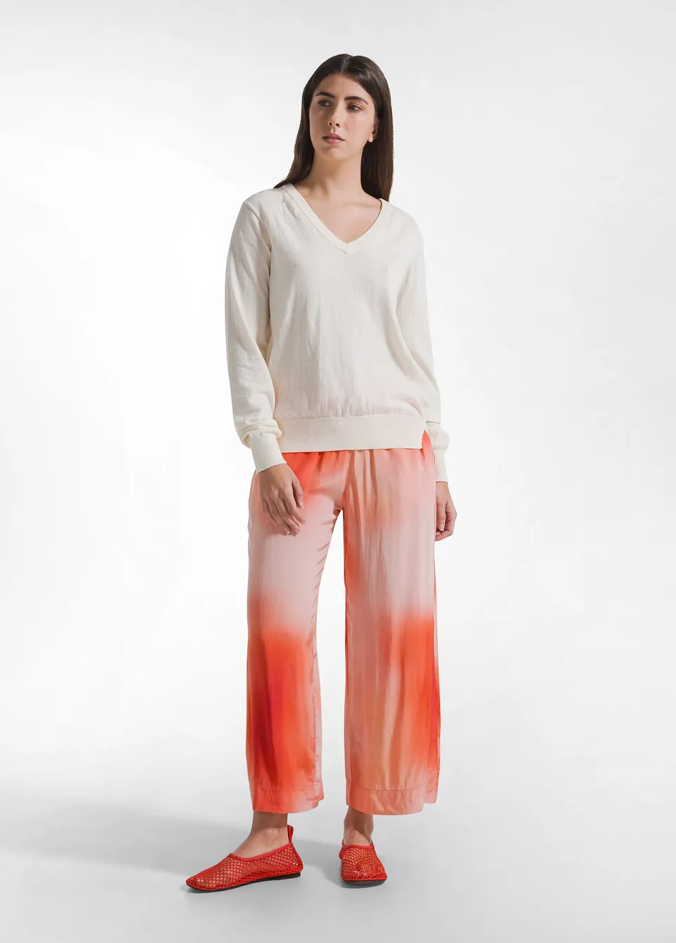 deha-pantaloni-crop-in-viscosa-habutai-rosso image 1