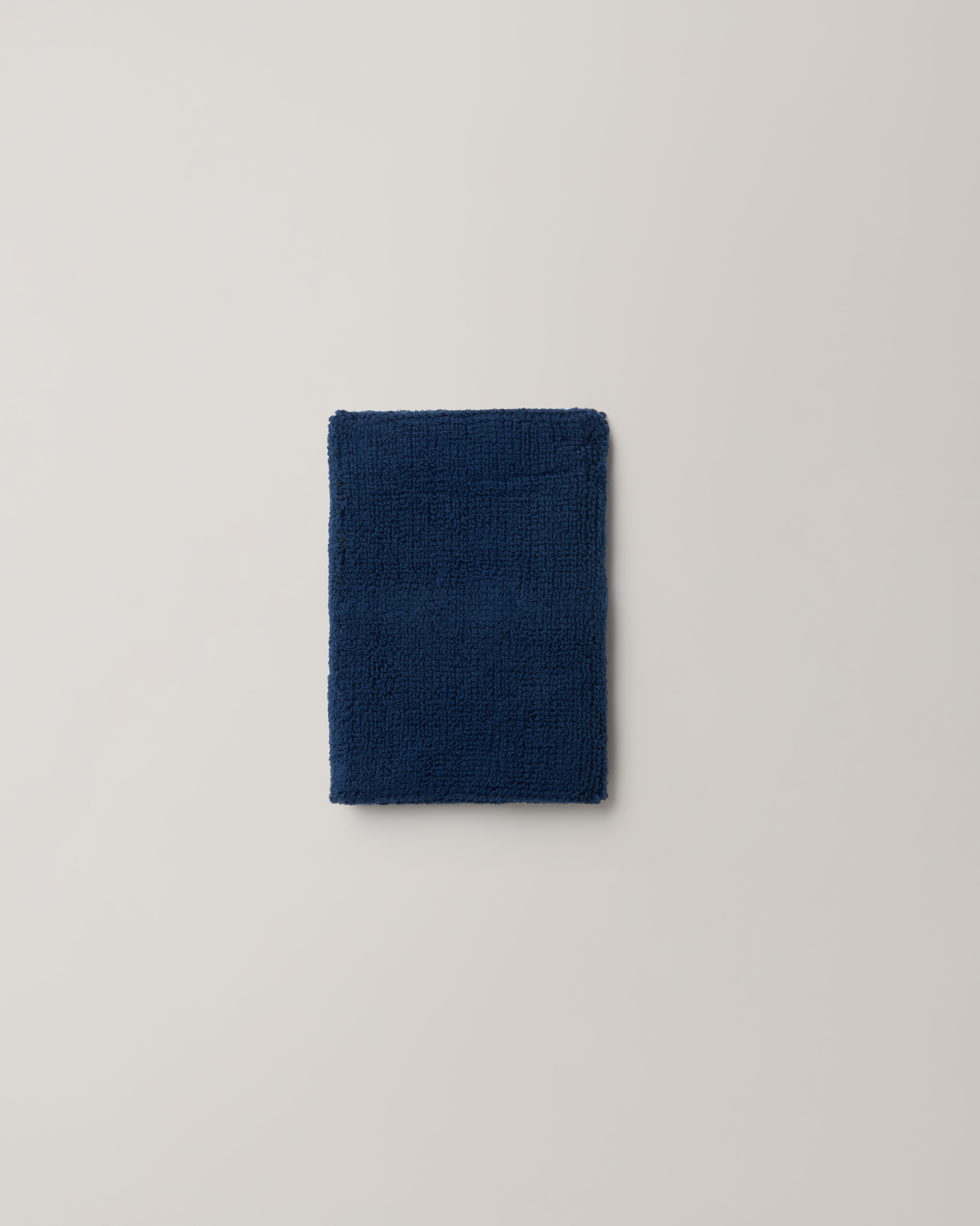 australian-single-wristband-tennis-polsino-in-spugna-blu-cosmo image 2