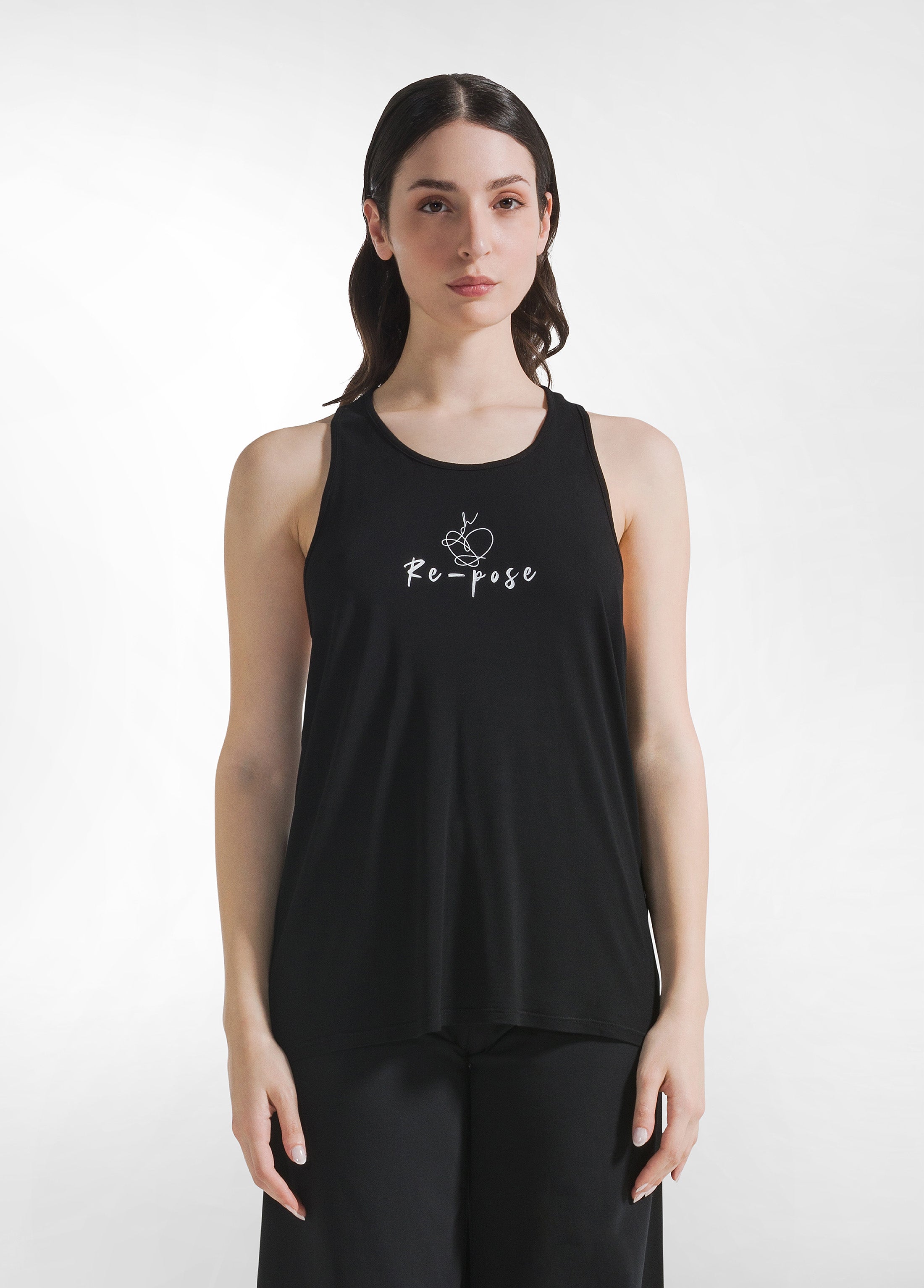 deha-canotta-a-vogatore-in-leggera-viscosa-nero-canotta-donna-yoga image 1