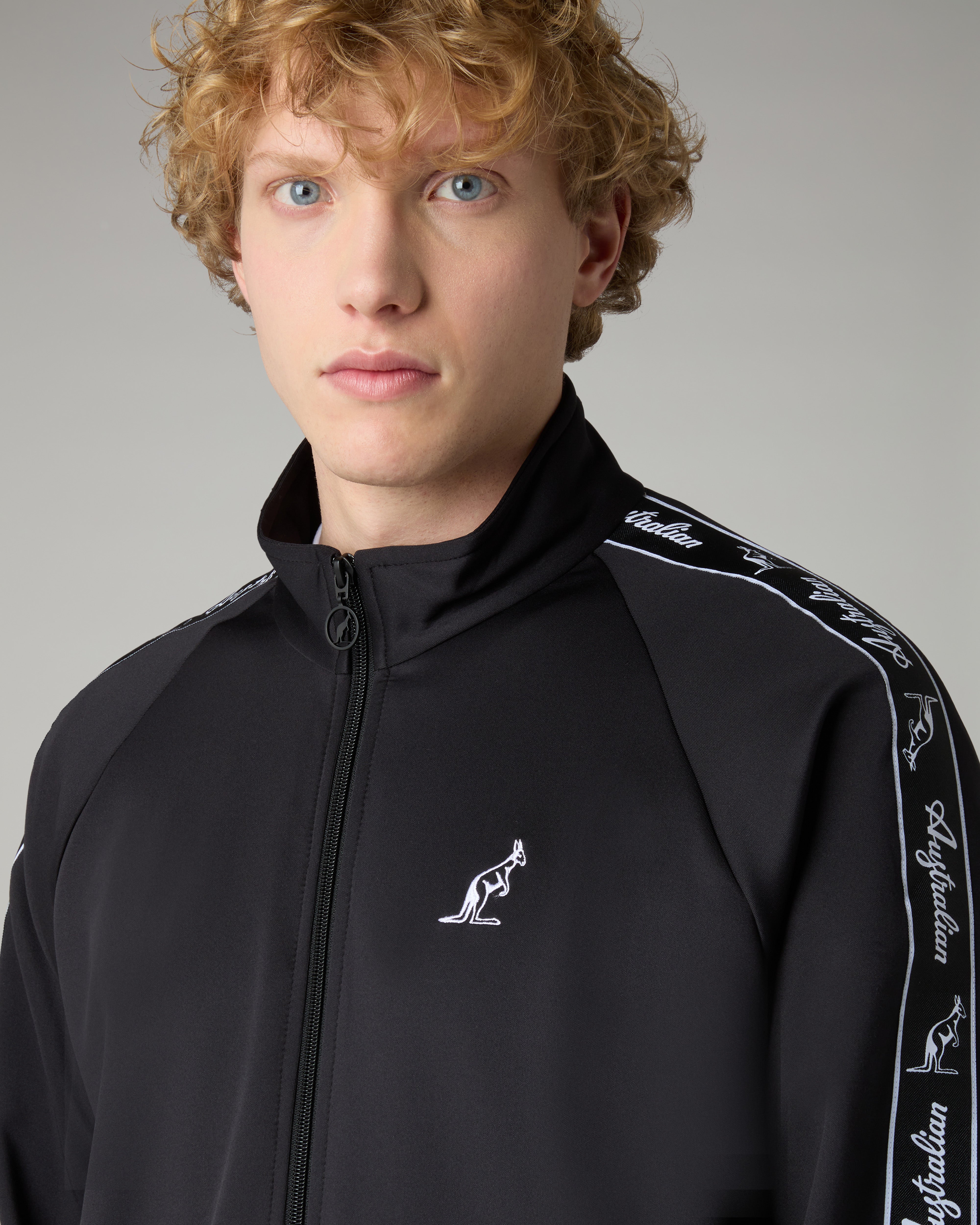 australian-tape-tracksuit-tuta-nera-light-vole-fw25 image 4