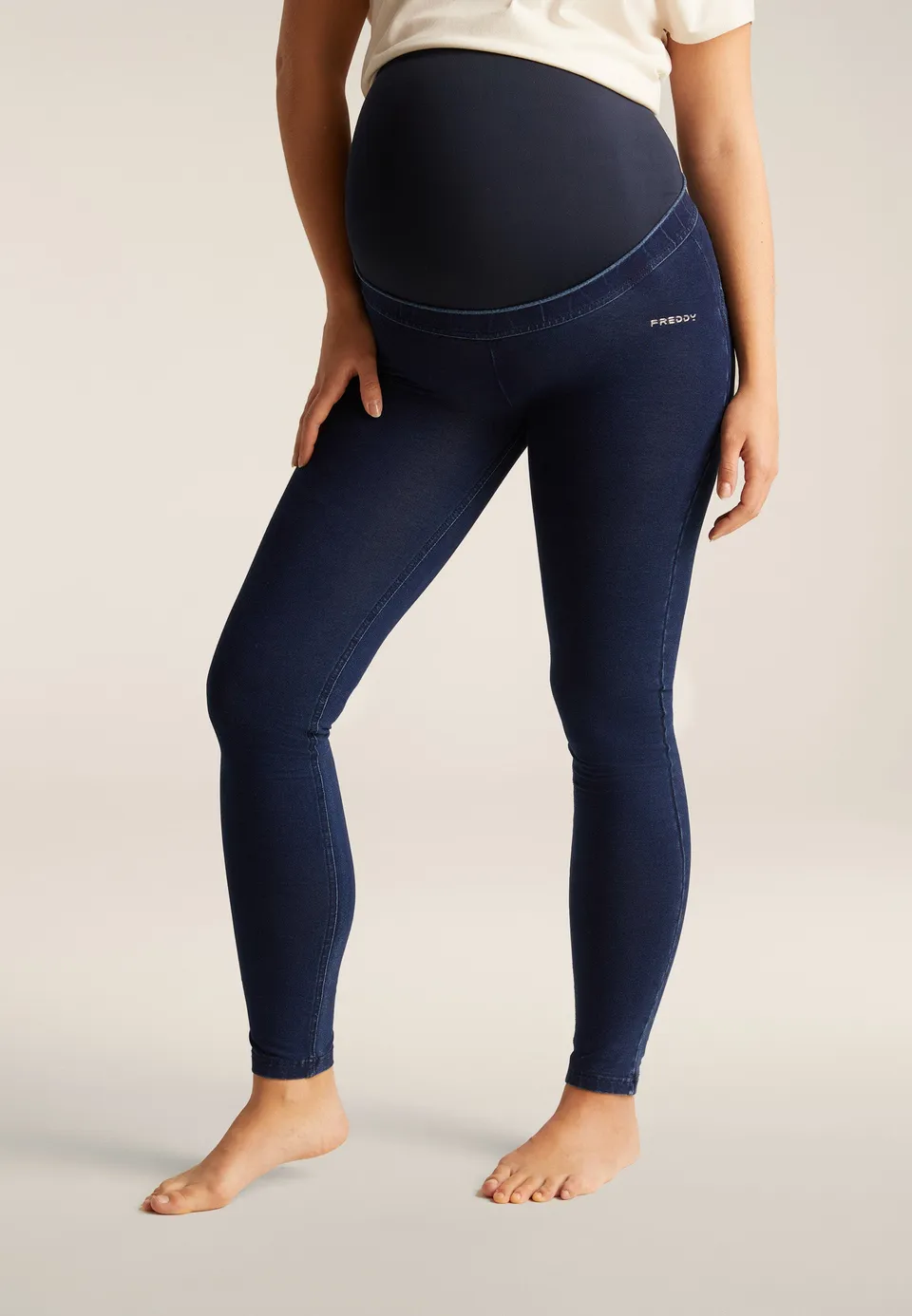 freddy-jeggings-wr-up-core-maternity-jersey-denim-mamma image 1