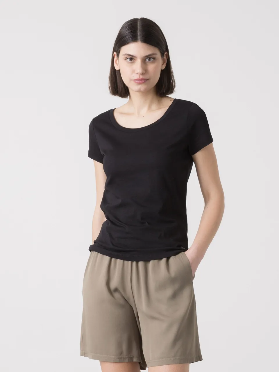 dimensione-danza-t-shirt-donna-danza-manica-corta-scollo-ampio-comfort image 1