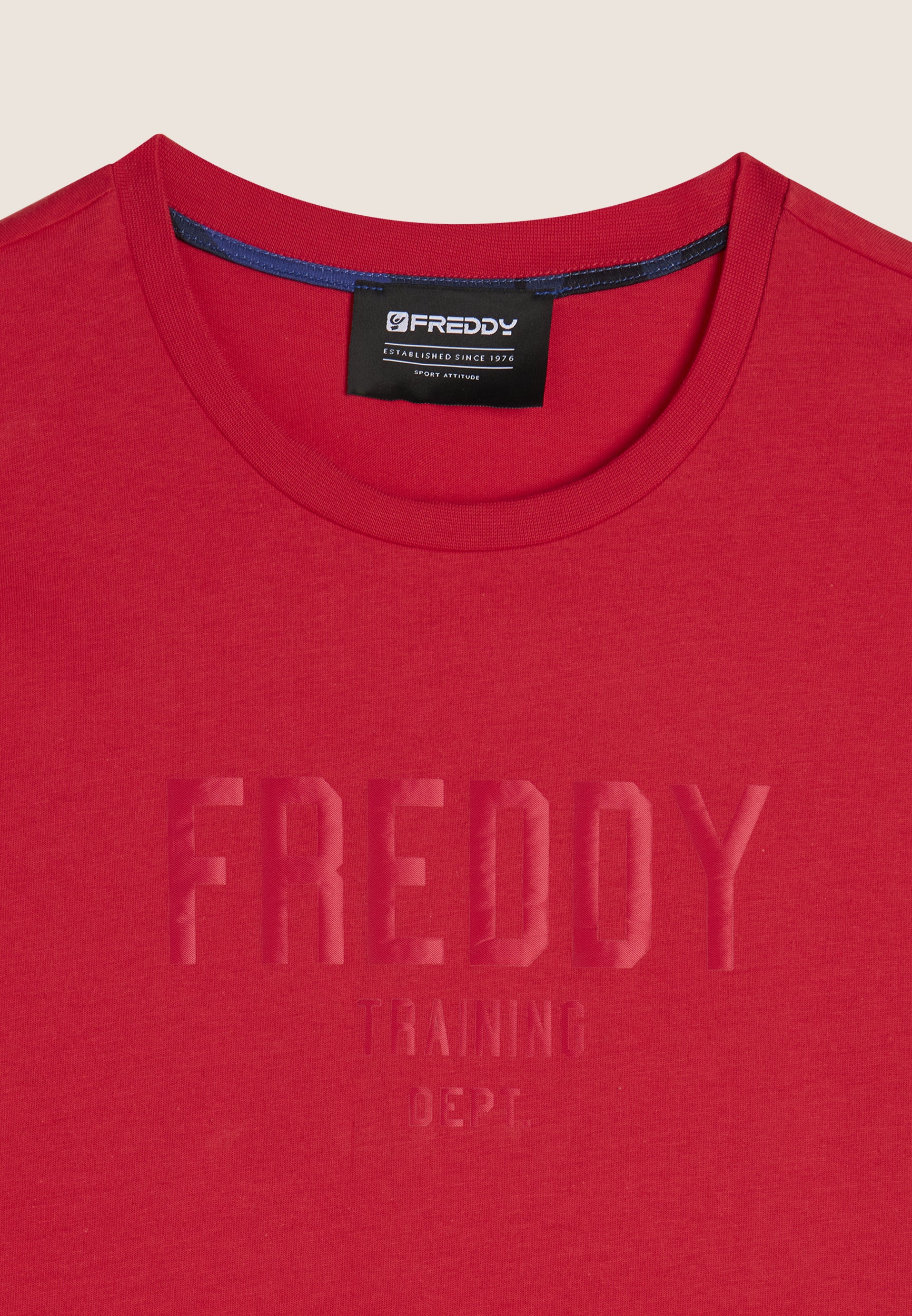 freddy-t-shirt-in-cotone-con-stampa-frontale-freddy-training-dept image 7