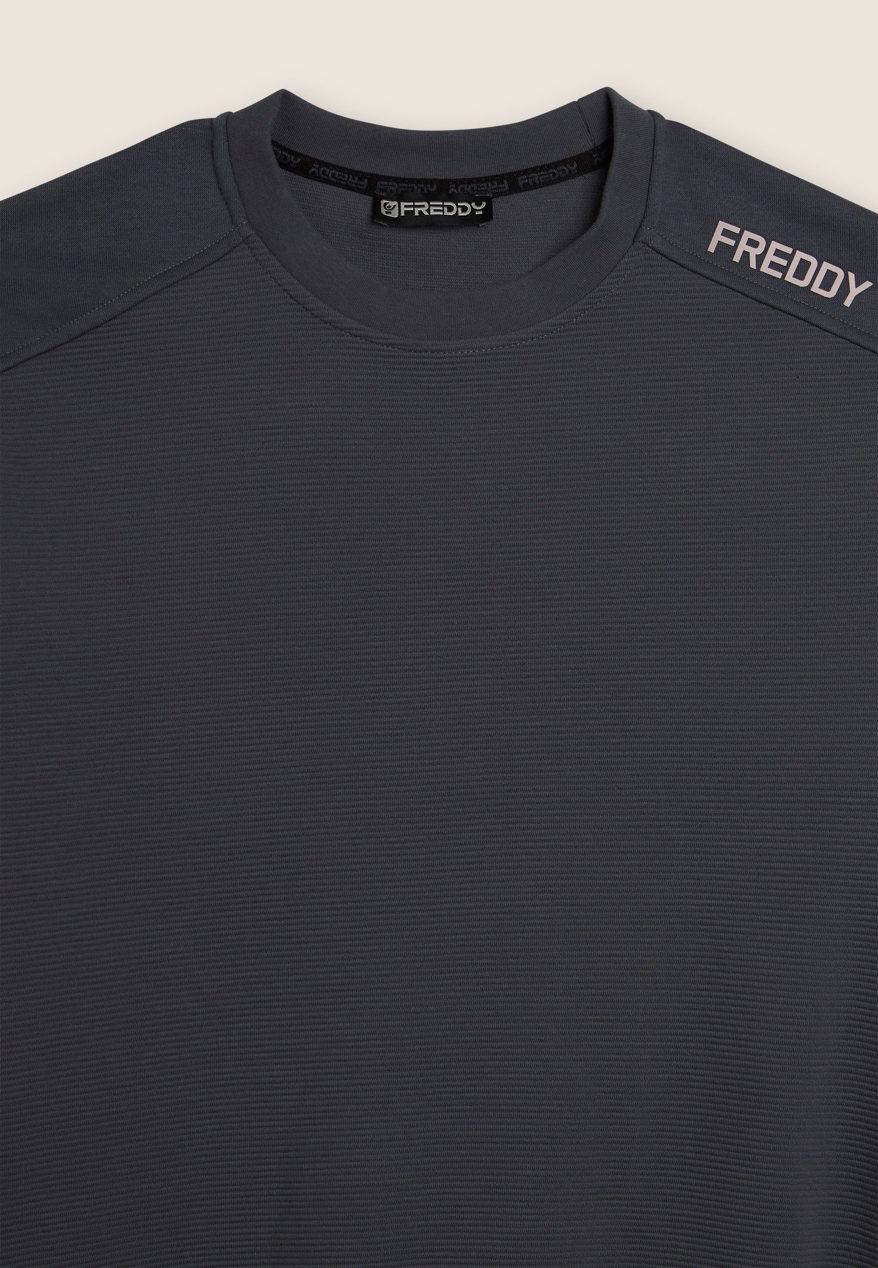 freddy-felpa-girocollo-uomo-rigata-con-stampa-logo image 7