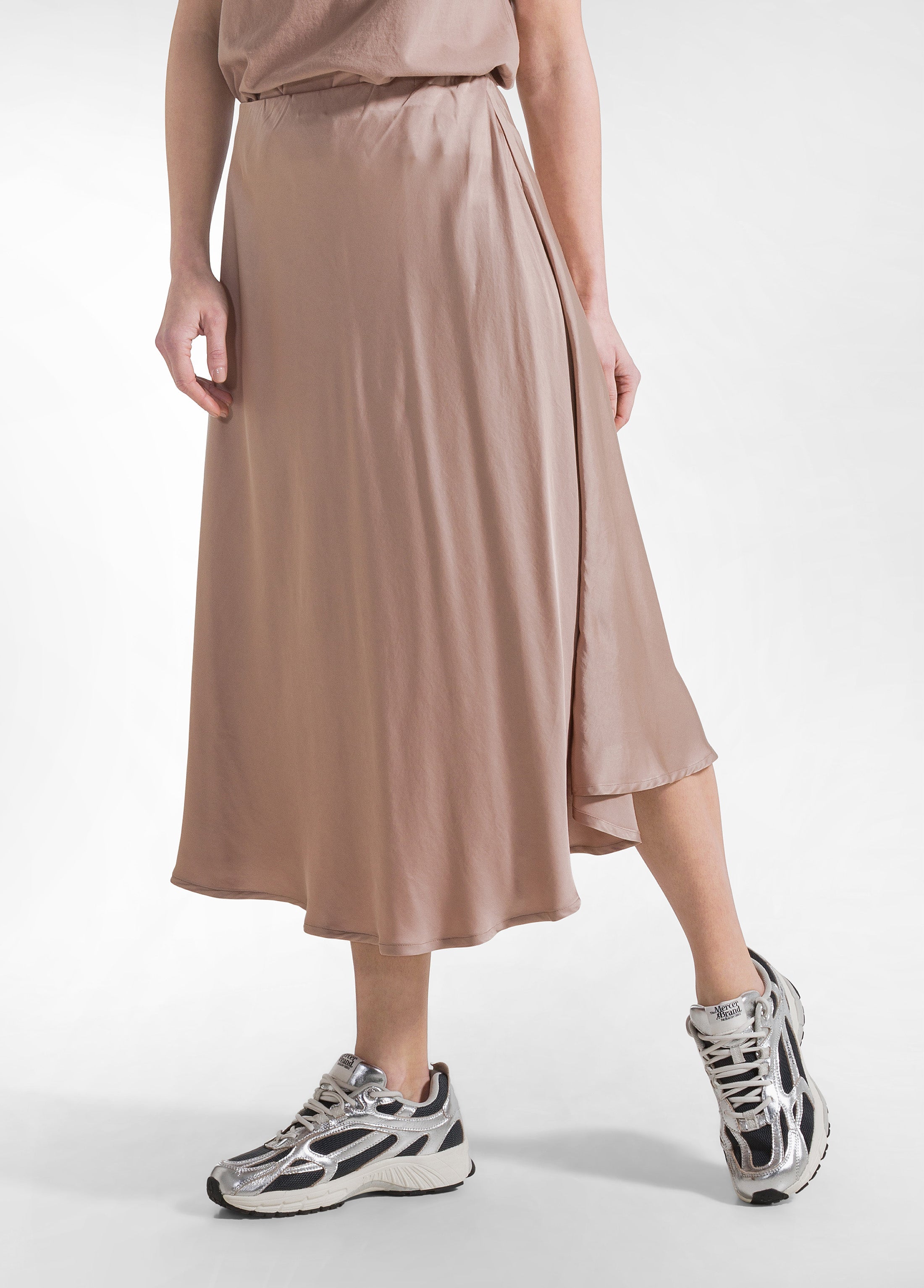 deha-gonna-in-satin-di-viscosa-marrone-d42465 image 2