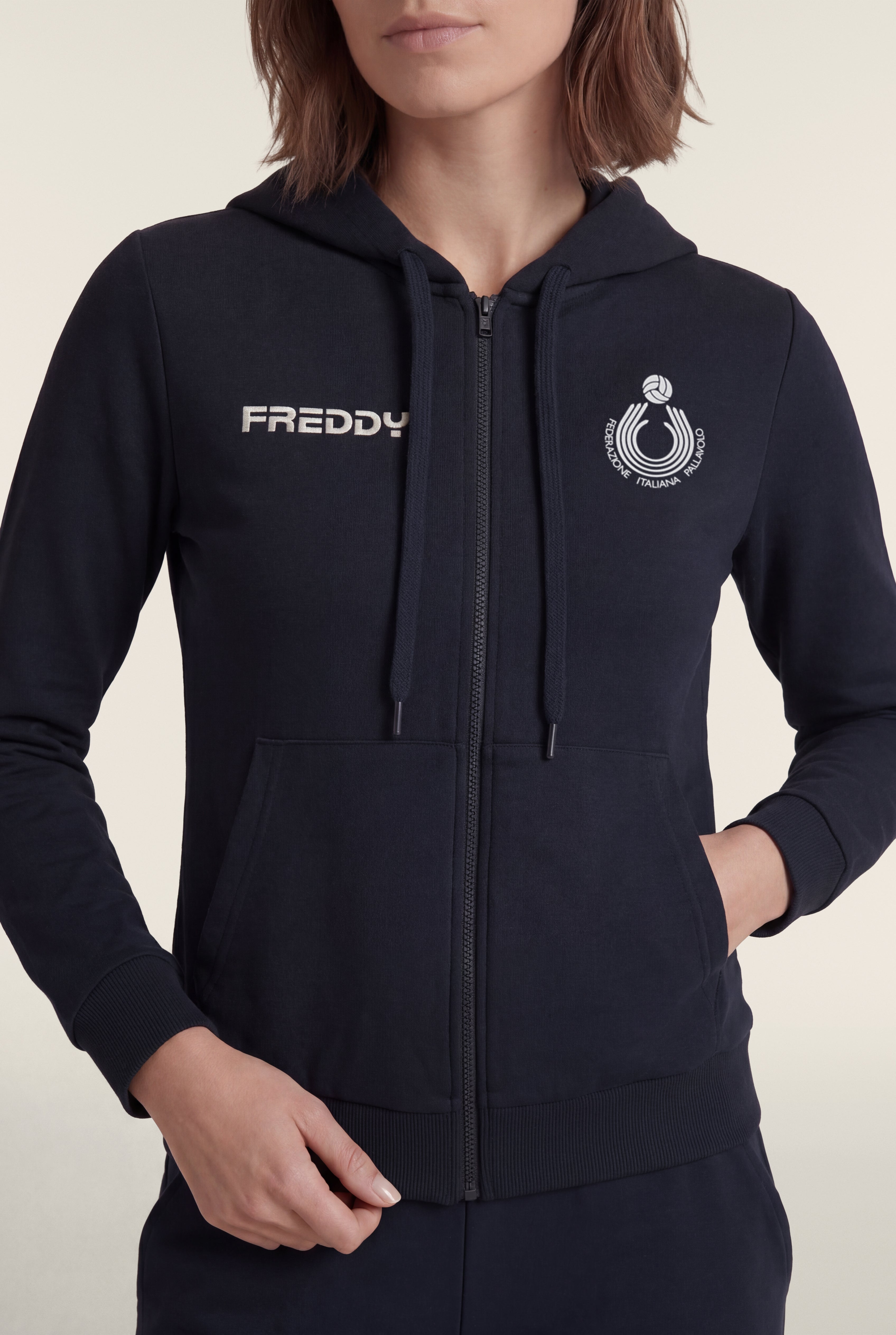 freddy-felpa-donna-fipav-con-cappuccio-e-zip-in-cotone-bielastico image 4