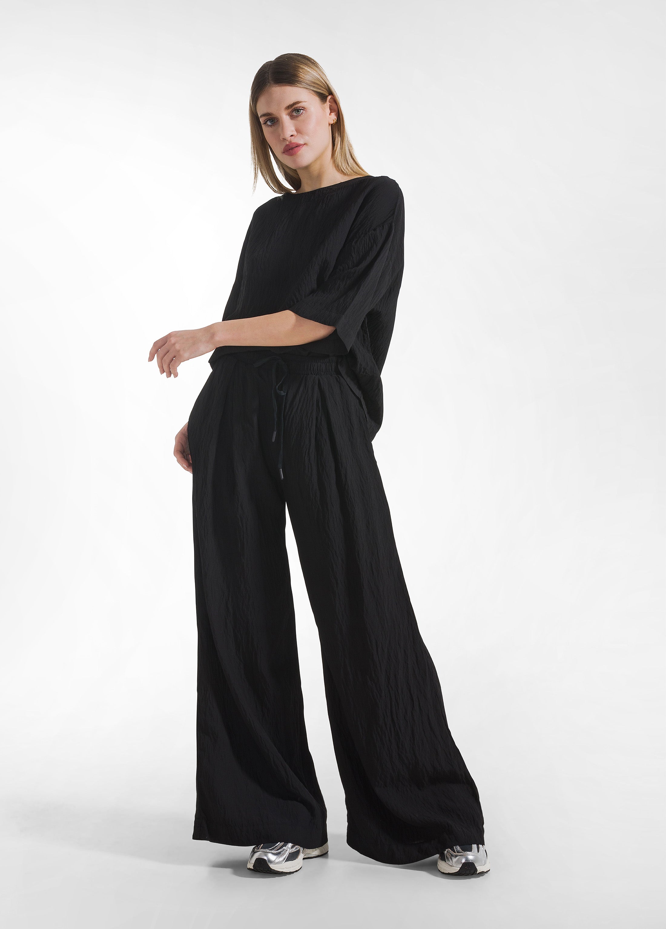deha-completo-t-shirt-ampia-e-pantaloni-larghi-in-viscosa-effetto-stropicciato-n image 1