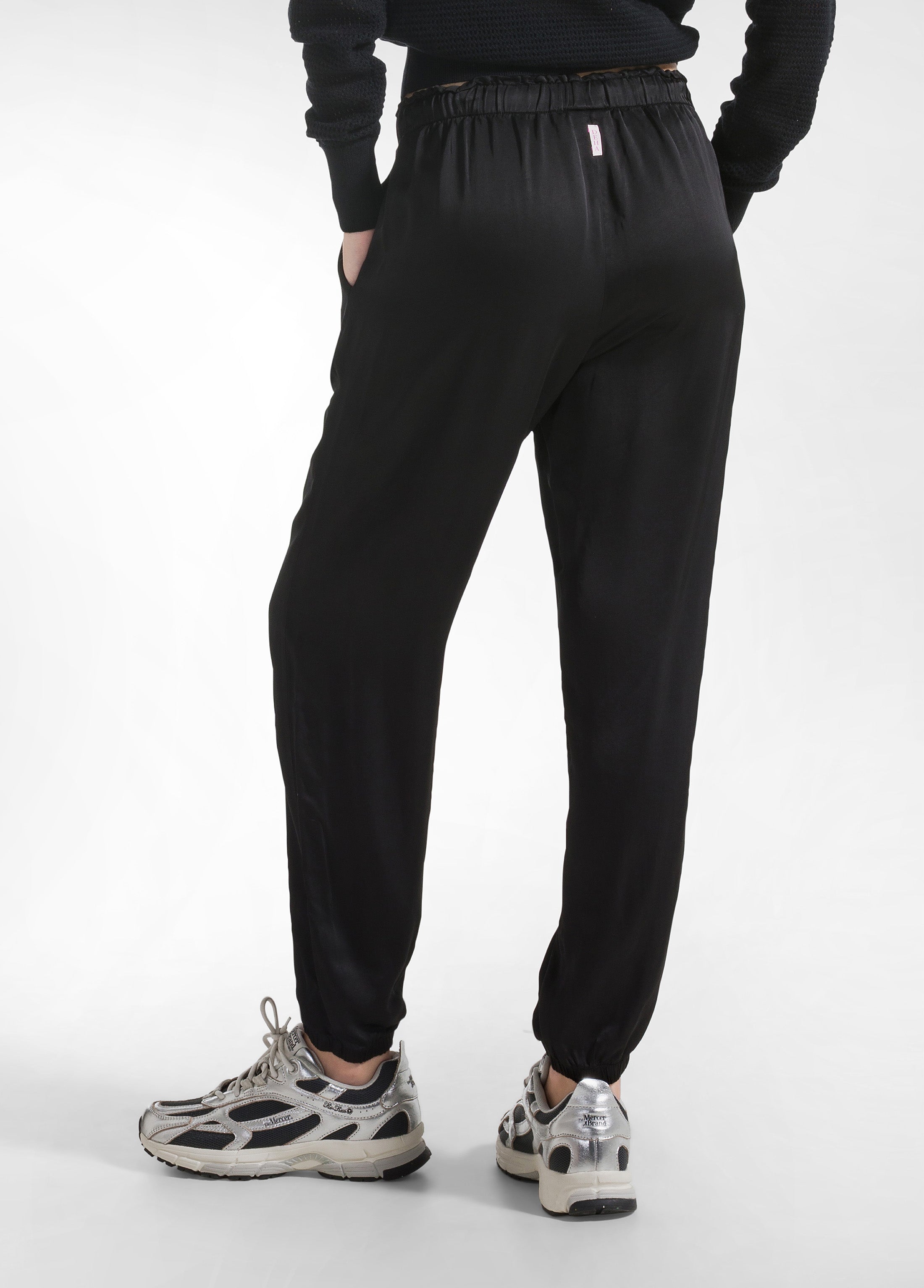 deha-pantaloni-jogger-in-satin-nero-100-viscosa-donna image 3