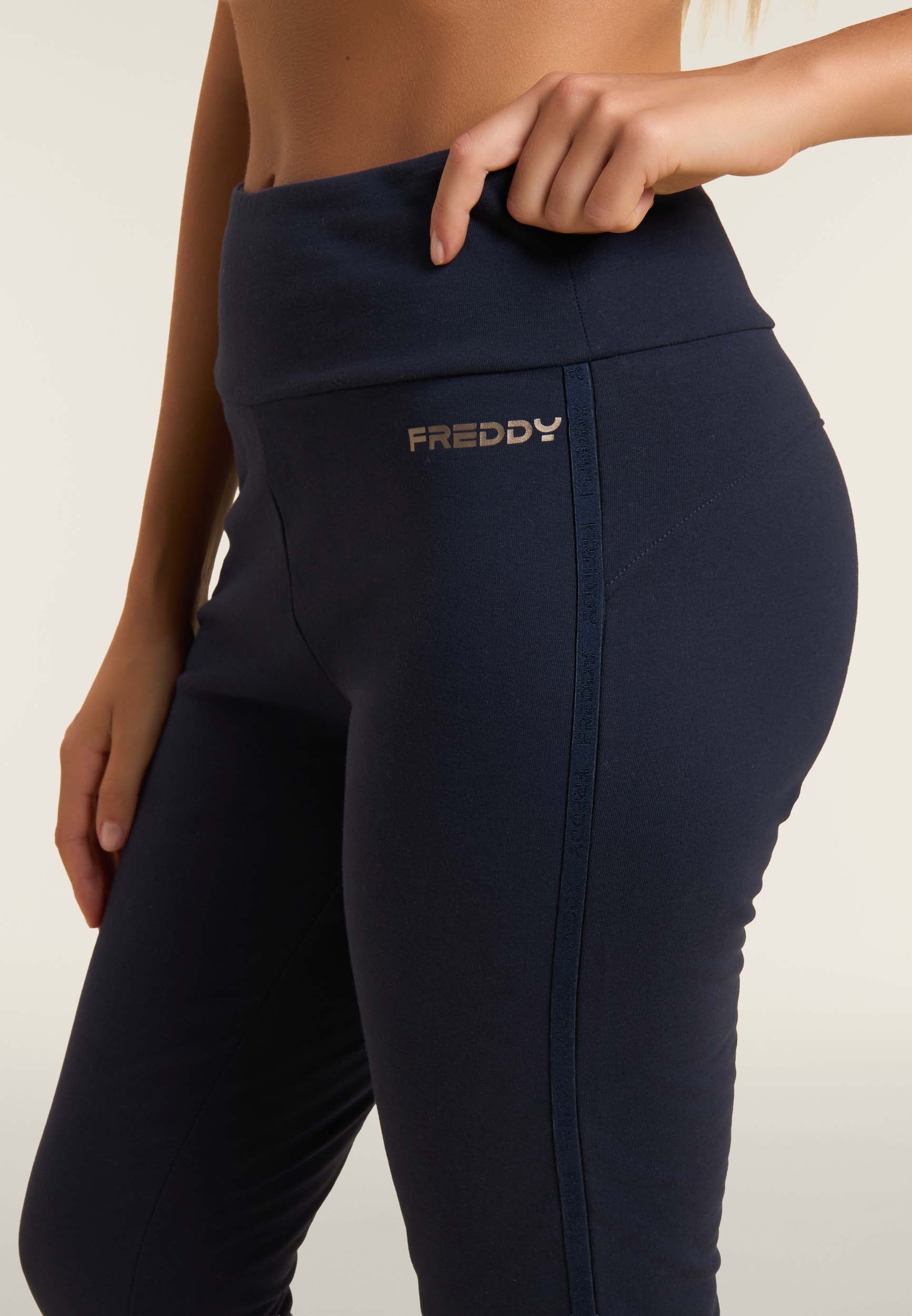 freddy-leggings-donna-vita-alta-in-felpa-garzata-con-bande-logate image 4