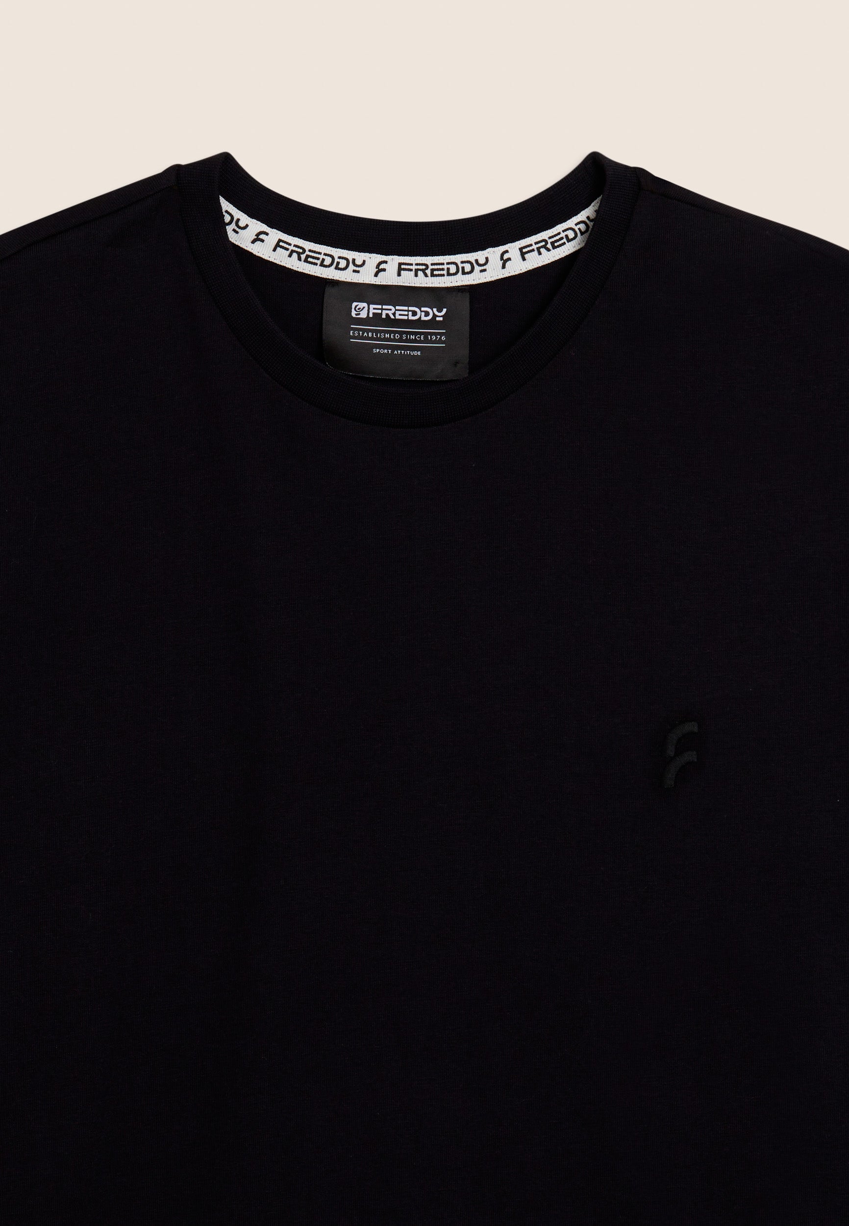 freddy-t-shirt-manica-lunga-in-cotone-con-logo-ricamato image 3