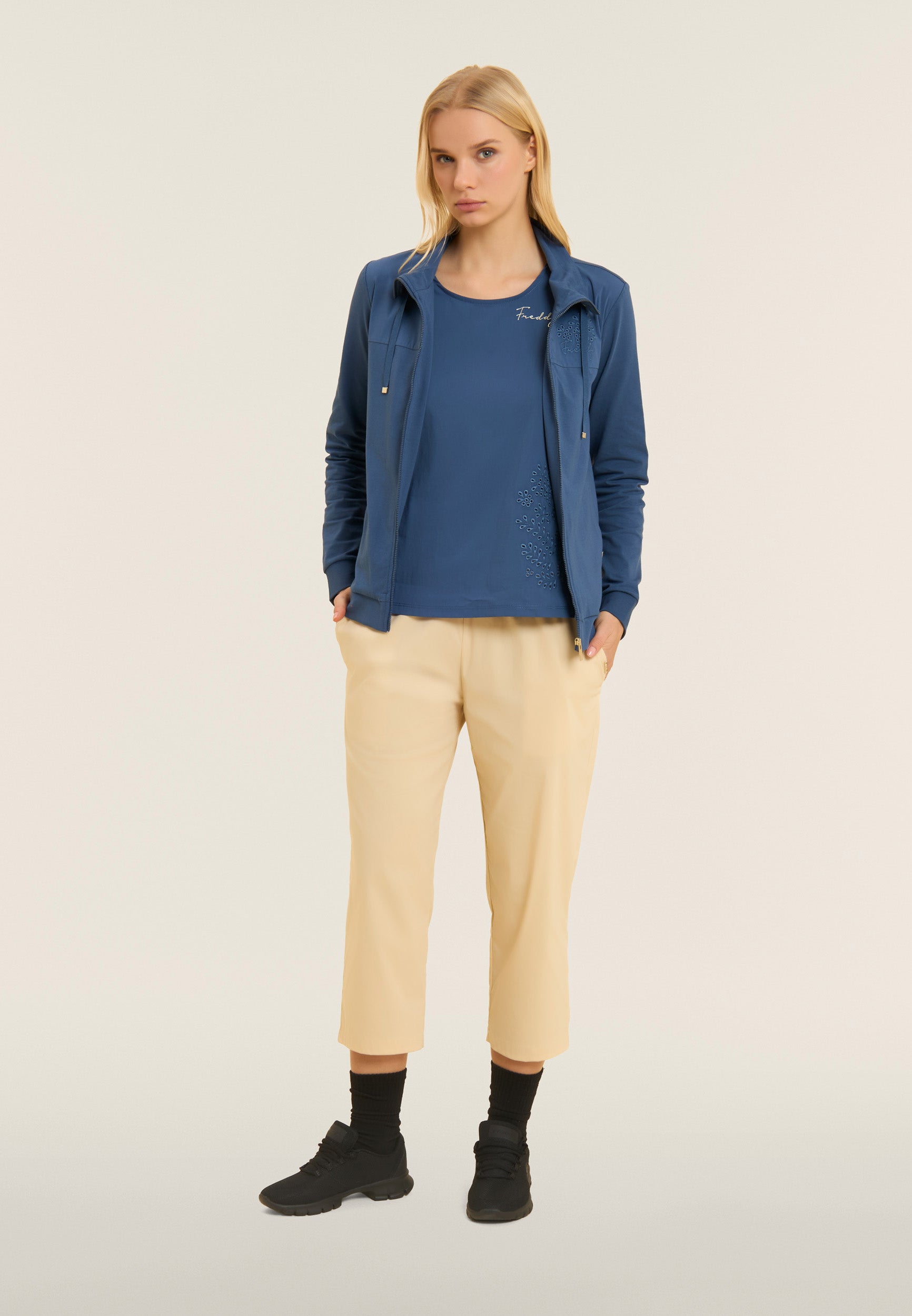 freddy-felpa-zip-collo-alto-ricami-floreali-donna image 5