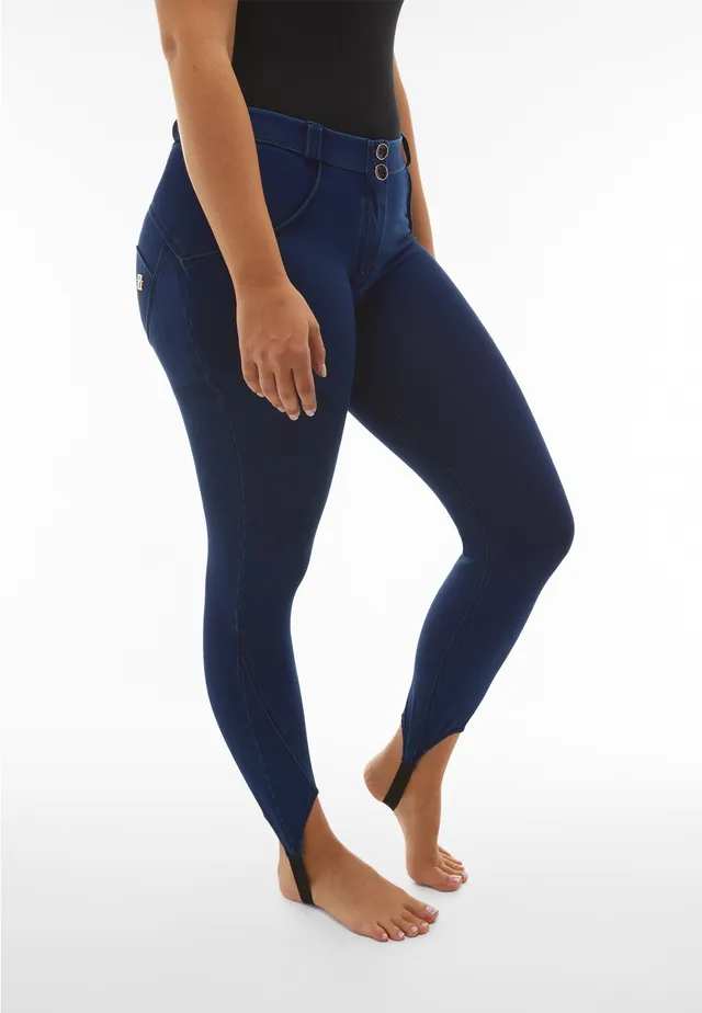 freddy-jeggings-push-up-wr-up-vita-regular-con-ghette-sul-fondo image 1