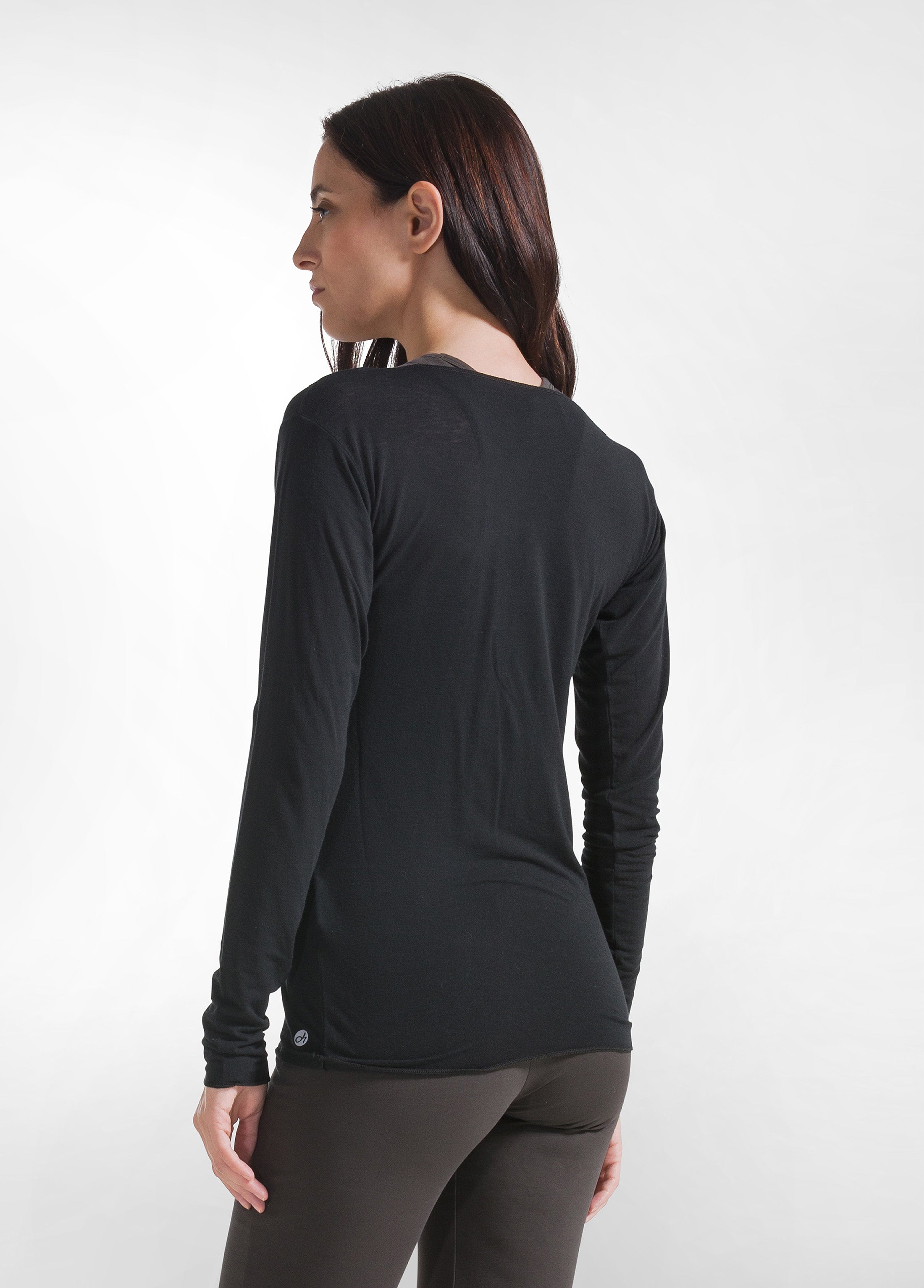 deha-t-shirt-a-manica-lunga-in-misto-cashmere-nero image 2