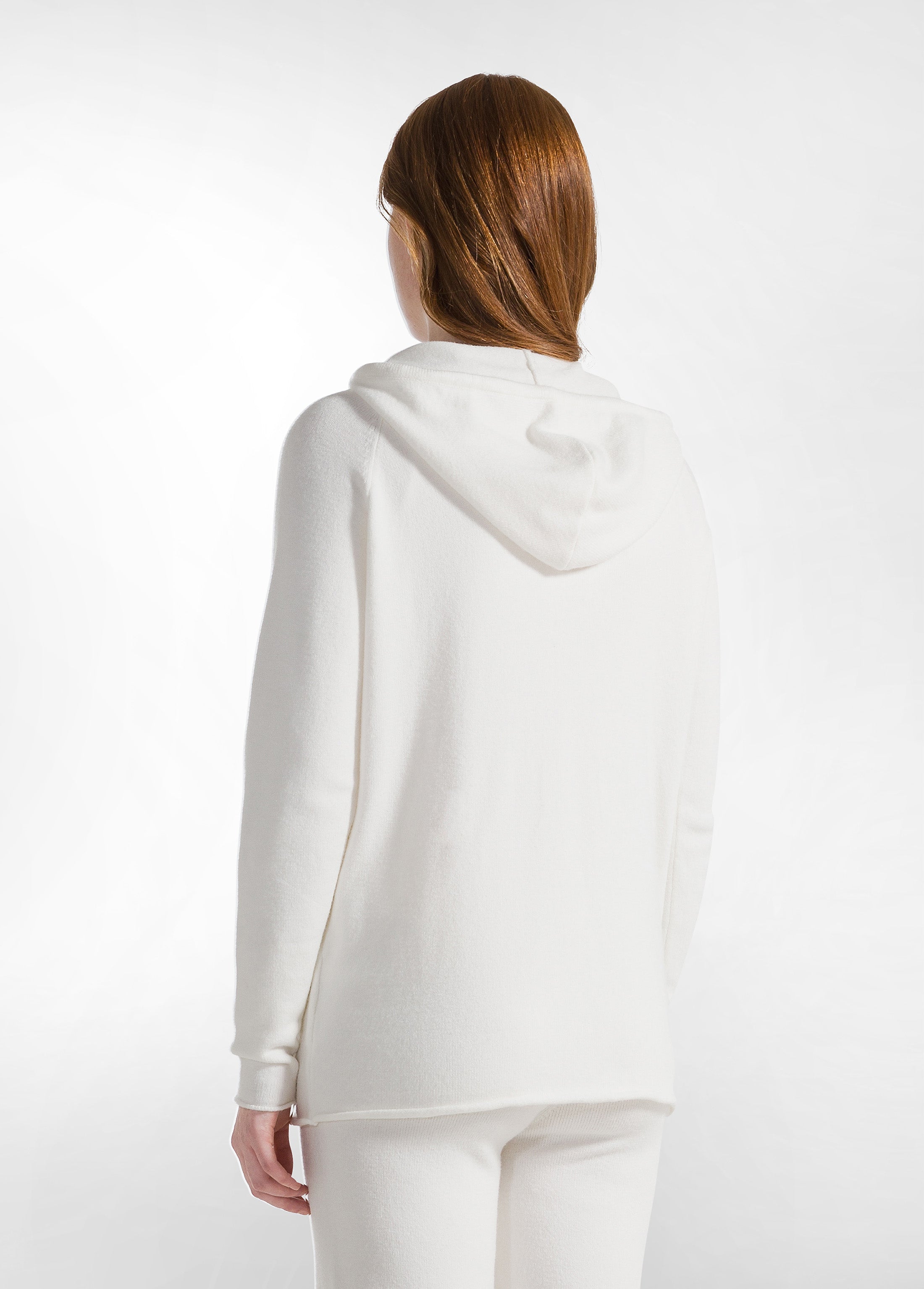 deha-pullover-con-cappuccio-bianco image 2