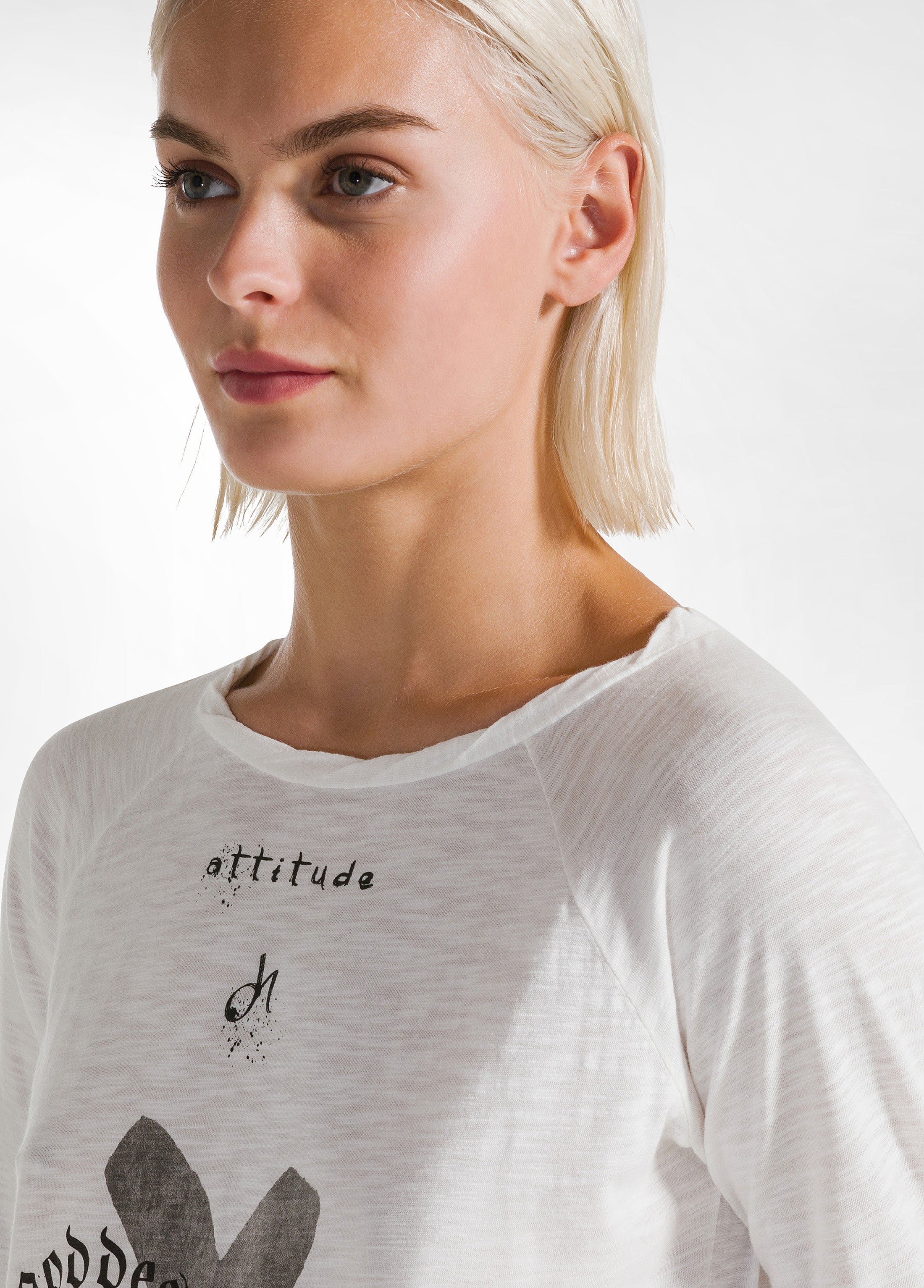 deha-t-shirt-grafica-manica-lunga-bianca-in-cotone-modal image 4