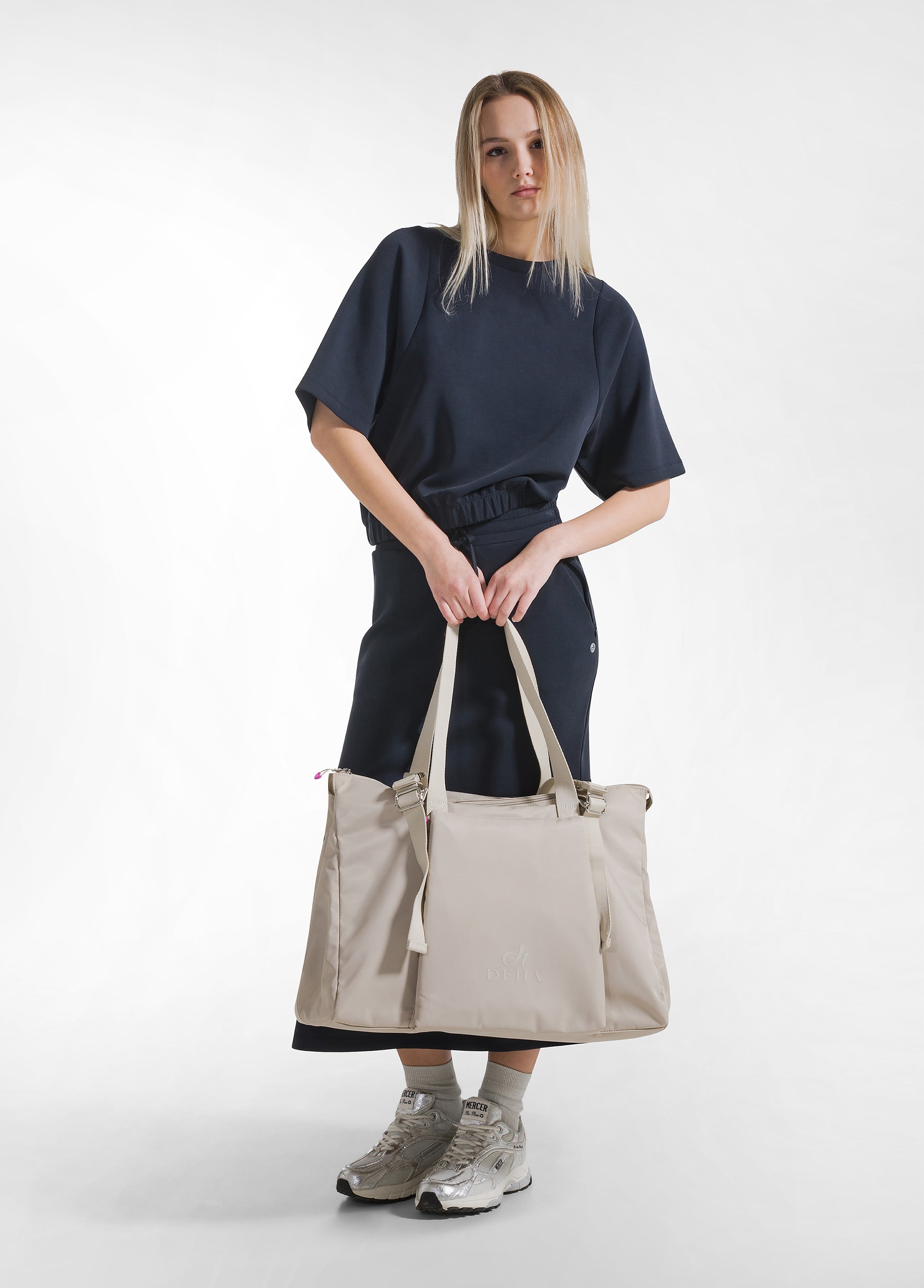 deha-borsa-da-palestra-in-nylon-beige image 1
