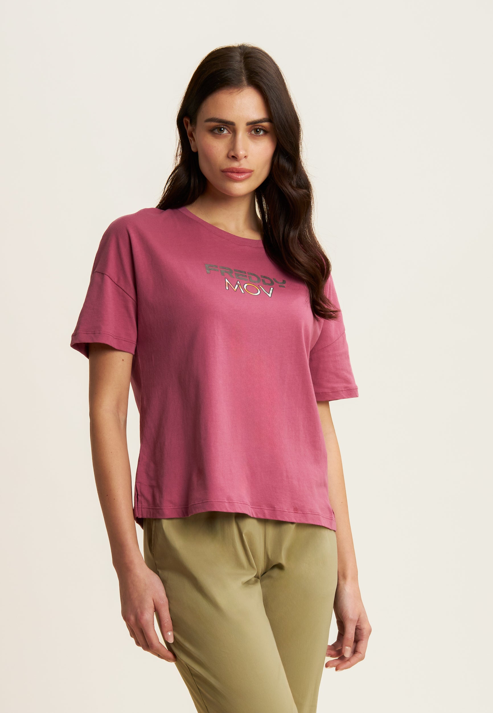 freddy-t-shirt-cropped-con-spacchi-laterali-e-stampa-freddy-mov image 1