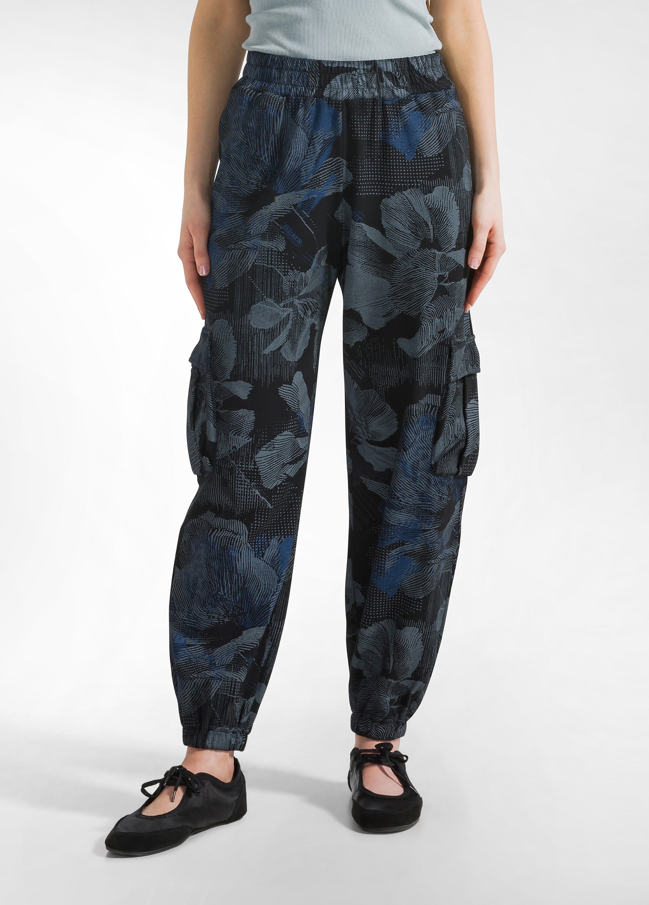 deha-pantalone-cargo-in-felpa-allover-nero image 2
