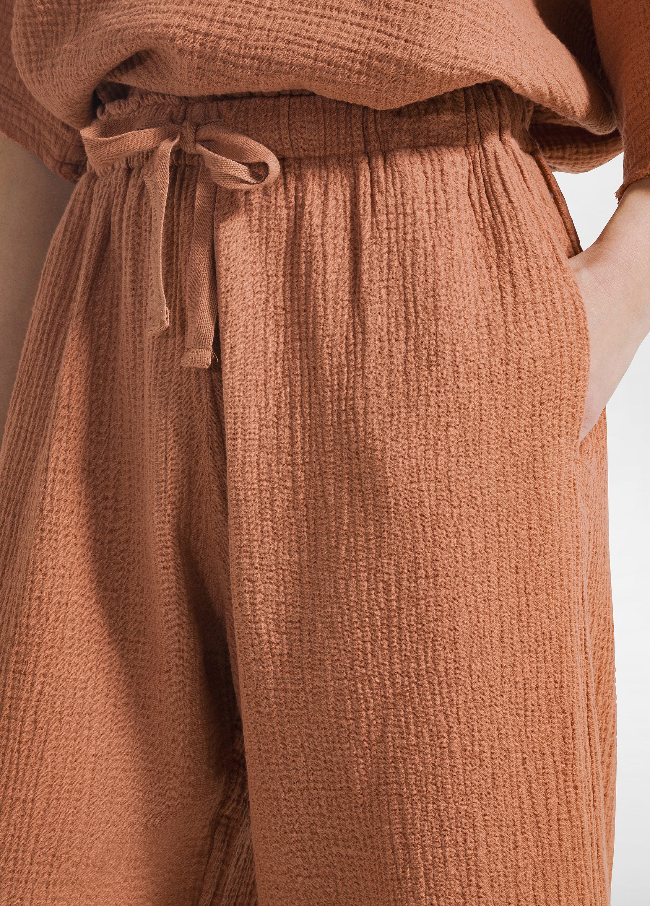 deha-pantalone-cropped-in-garza-di-cotone-marrone image 4