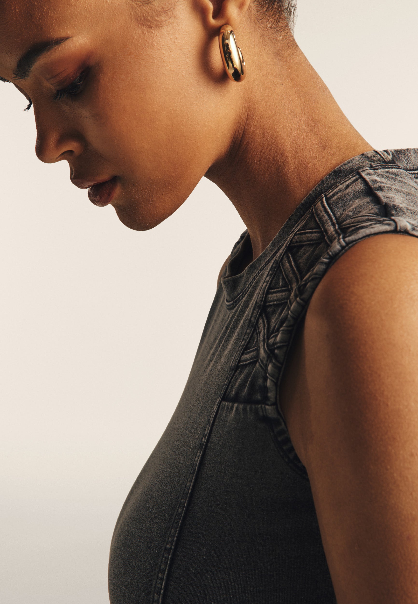 freddy-top-cropped-effetto-denim-con-decoro-spalle image 5