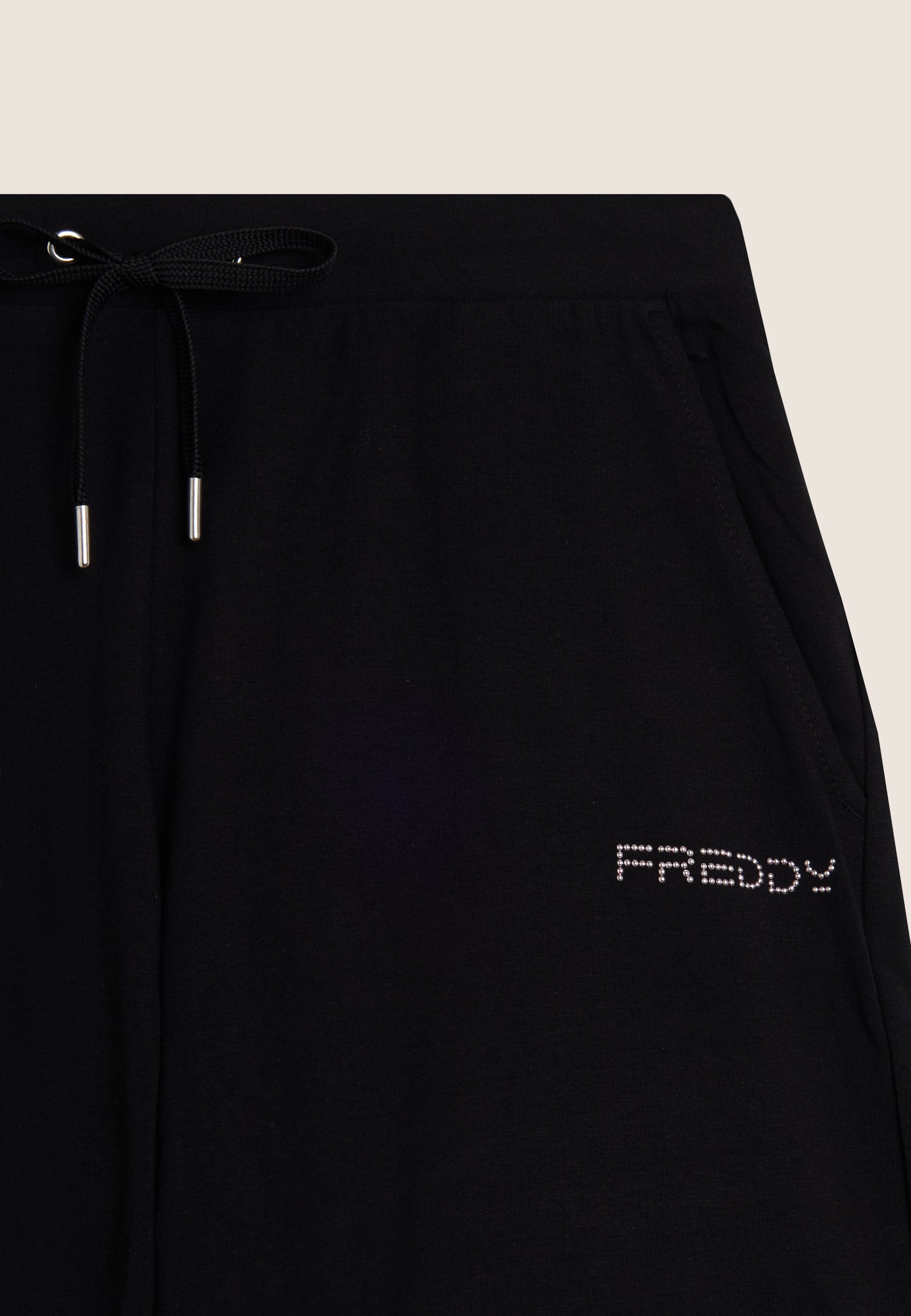 freddy-pantaloni-corti-donna-in-jersey-con-coulisse-e-logo-freddy image 6