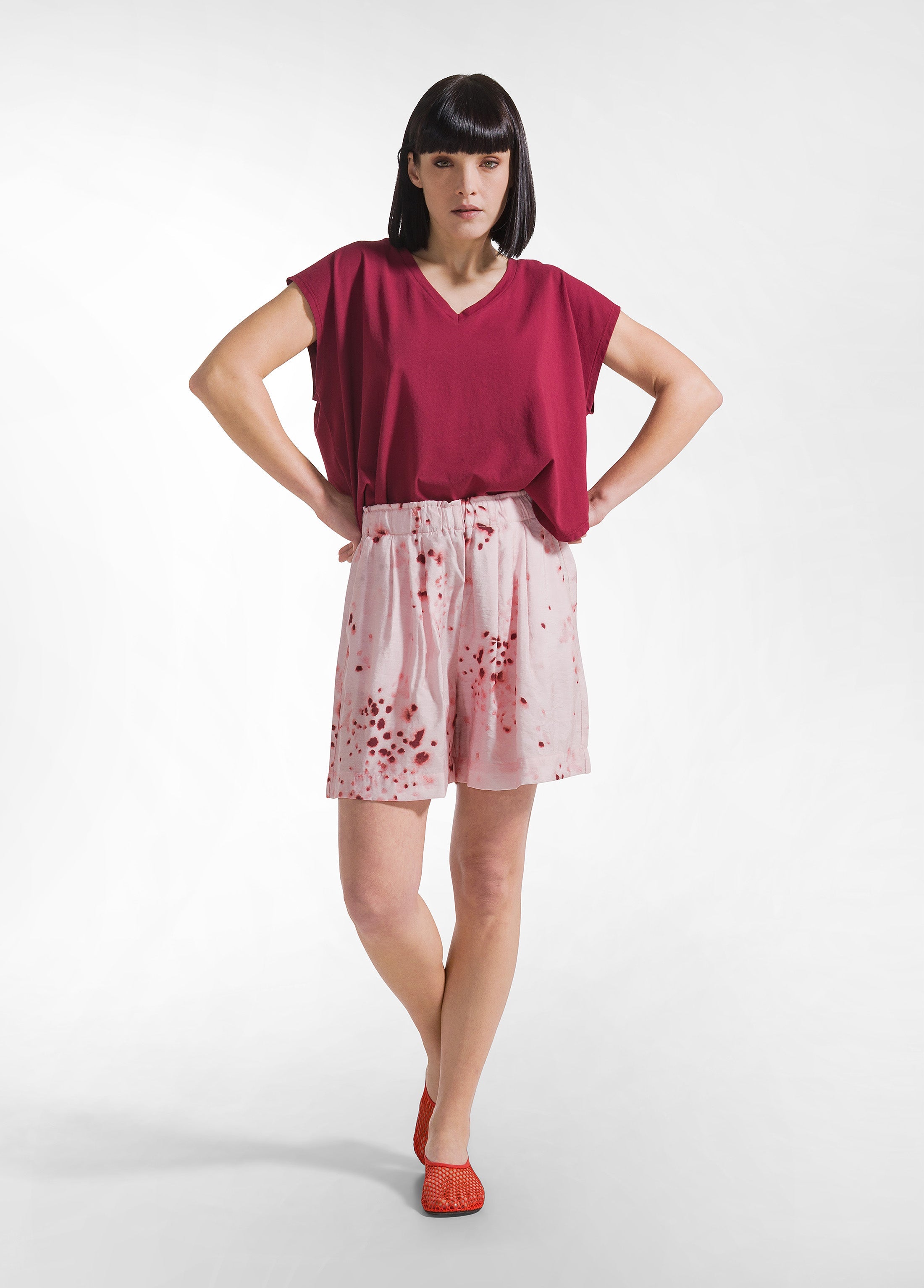 deha-t-shirt-loose-fit-in-jersey-organico-rosso-t-shirt-cotone-made-in-italy image 4