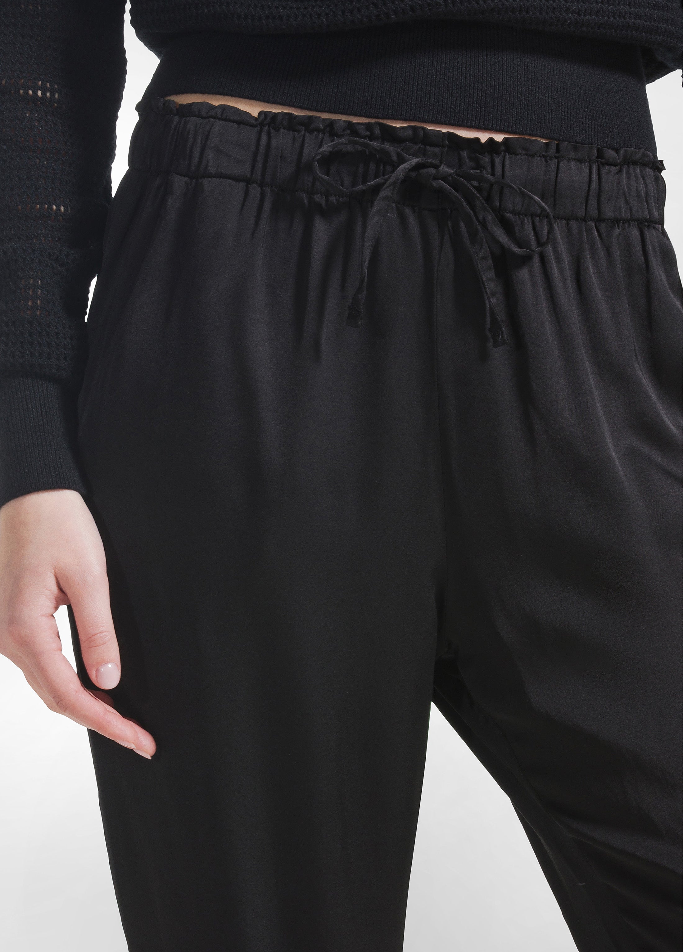 deha-pantaloni-jogger-in-satin-nero-100-viscosa-donna image 4