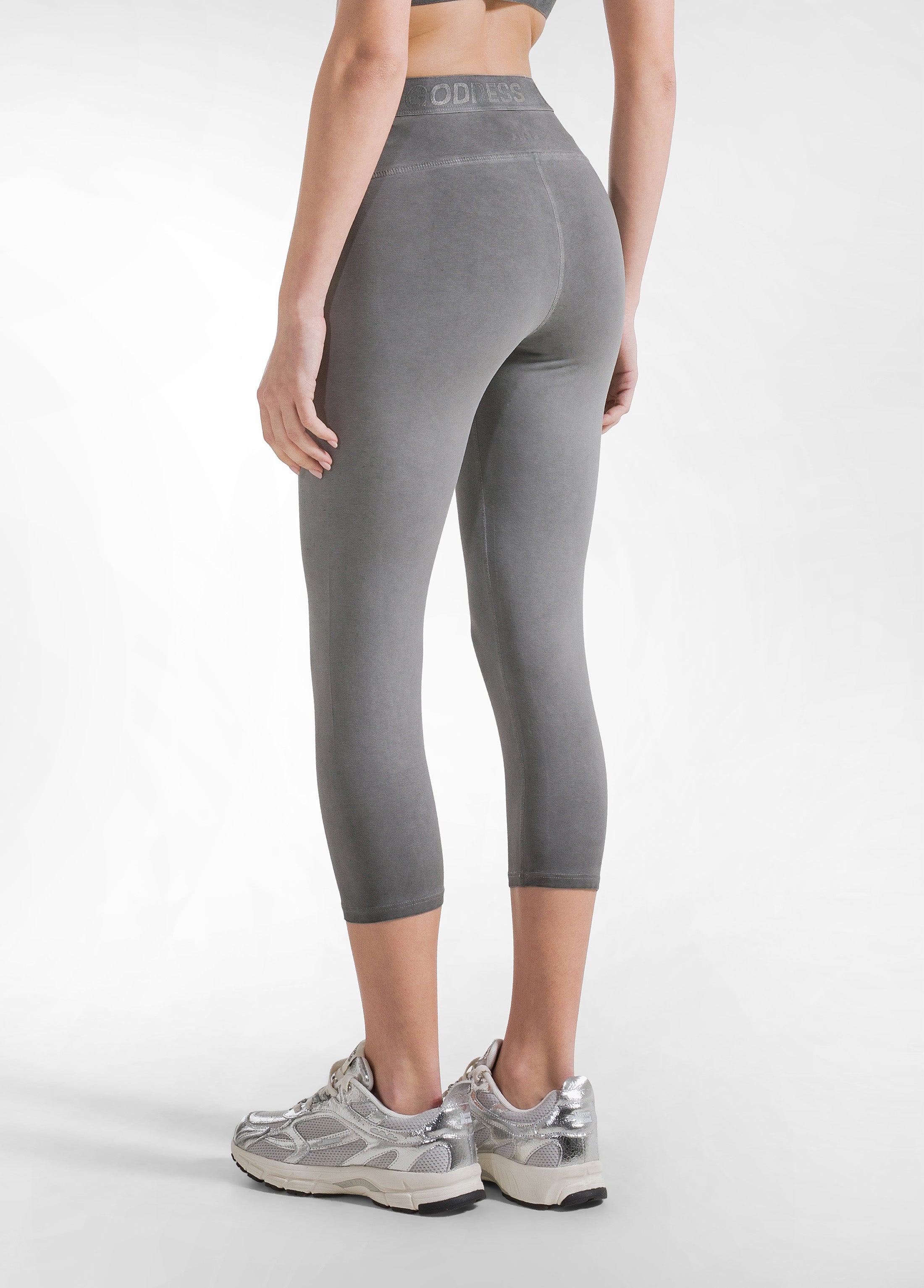 deha-set-top-sportivo-e-leggings-7-8-effetto-fade-nero image 5