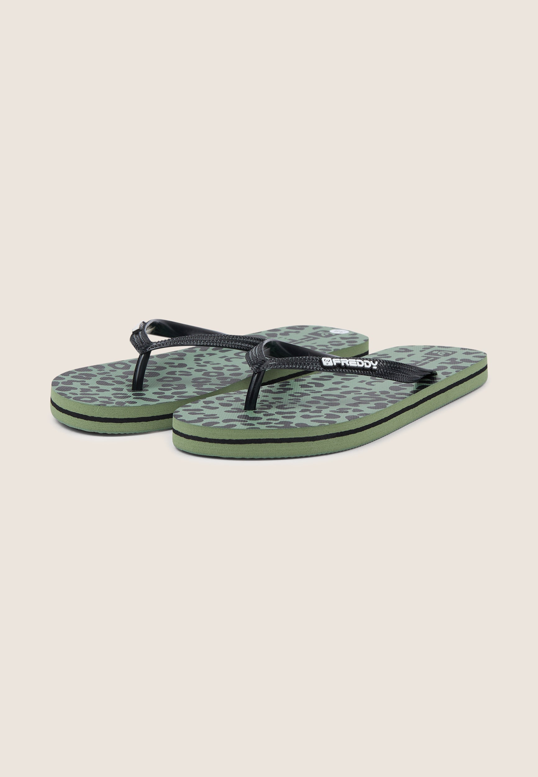 freddy-infradito-flip-flop-donna-leopardate-con-logo image 2