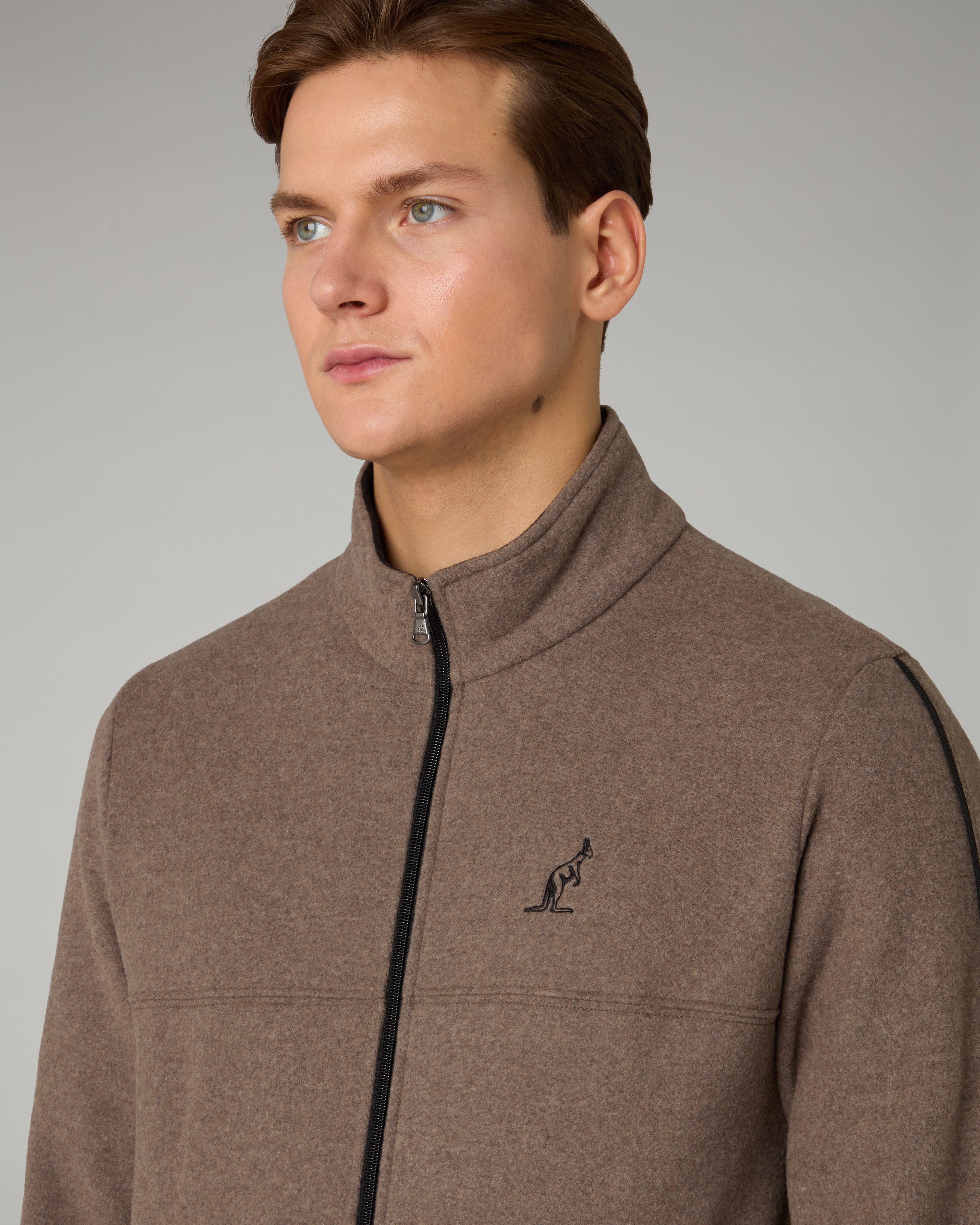 australian-classy-tracksuit-tuta-softech-nocciola-full-zip image 4