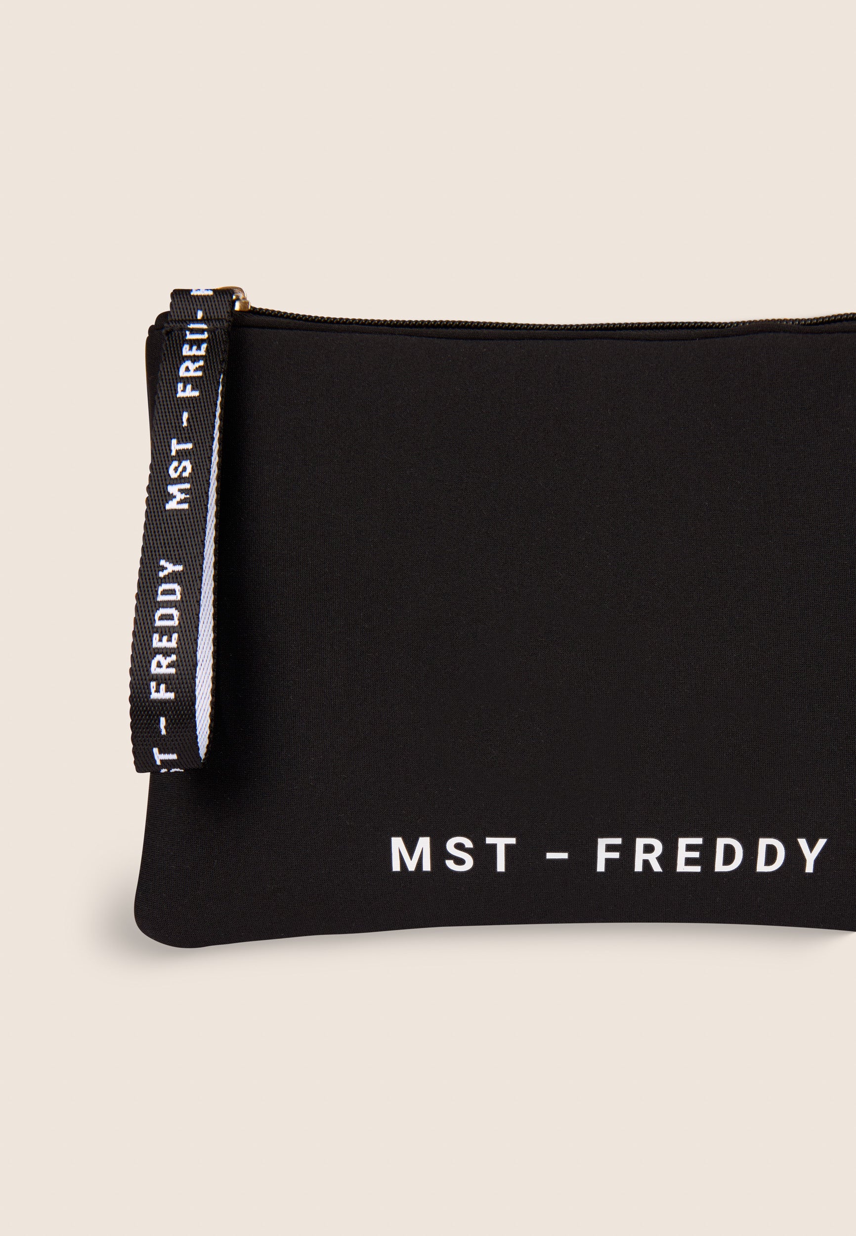 freddy-mst-bustina-in-neoprene-con-zip-e-logo image 5