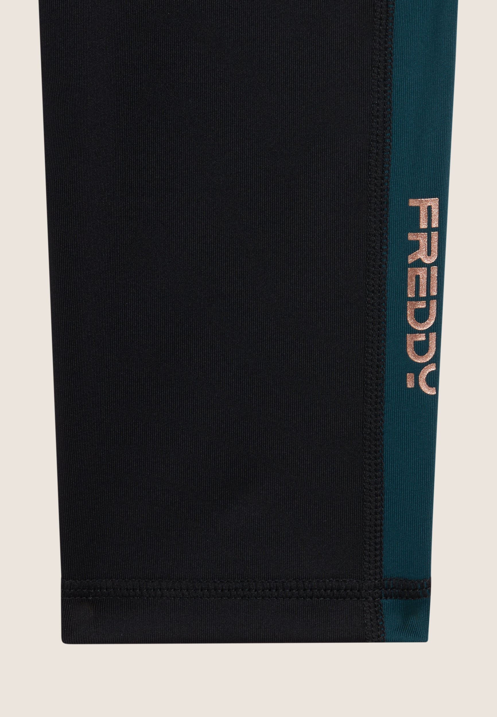 freddy-leggings-7-8-tecnici-d-i-w-o-vita-alta-incrocio-donna image 7